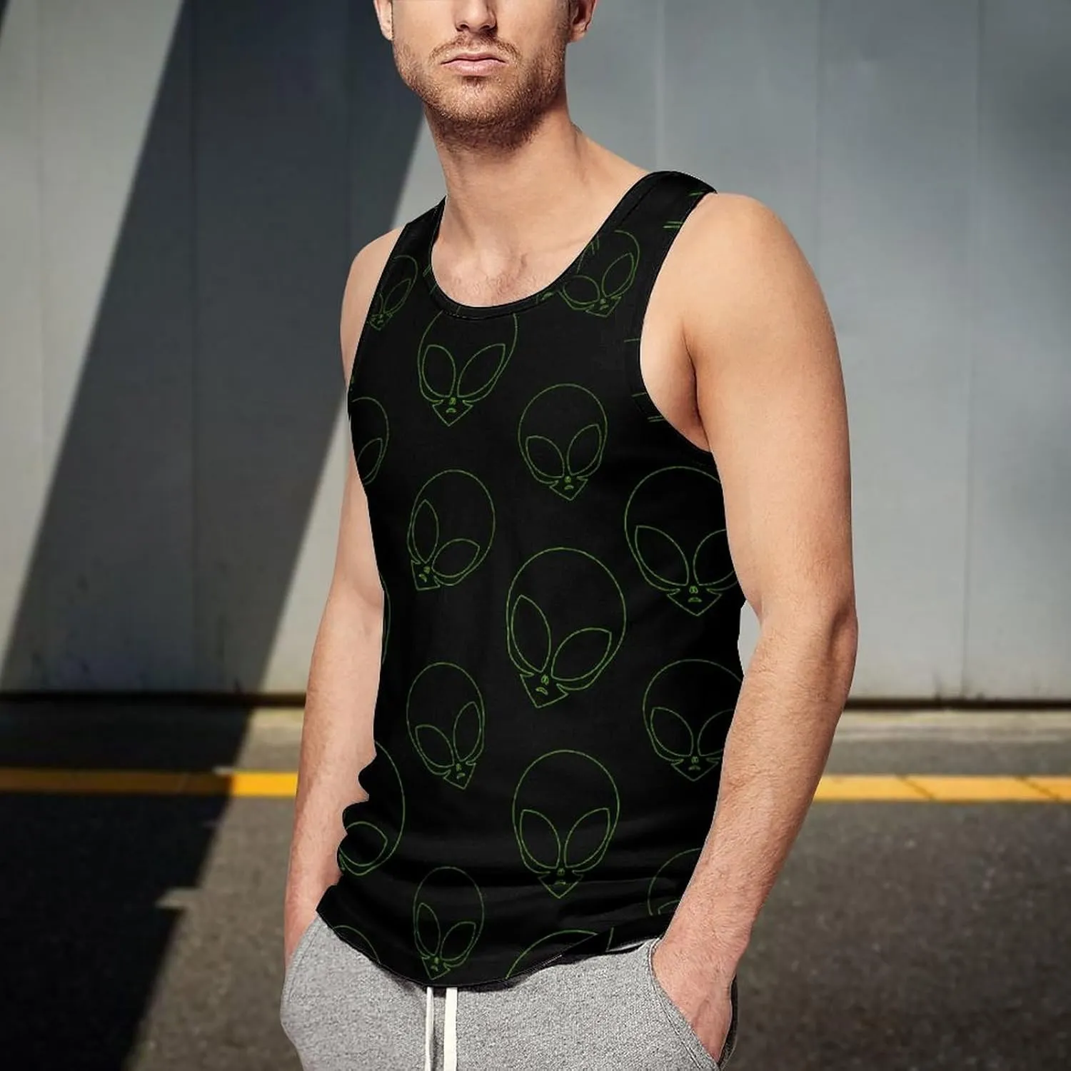 Aliens Head Men's Tank Tops Summer Sleeveless T-Shirts Gym Workout Tee Casual Beach Tee