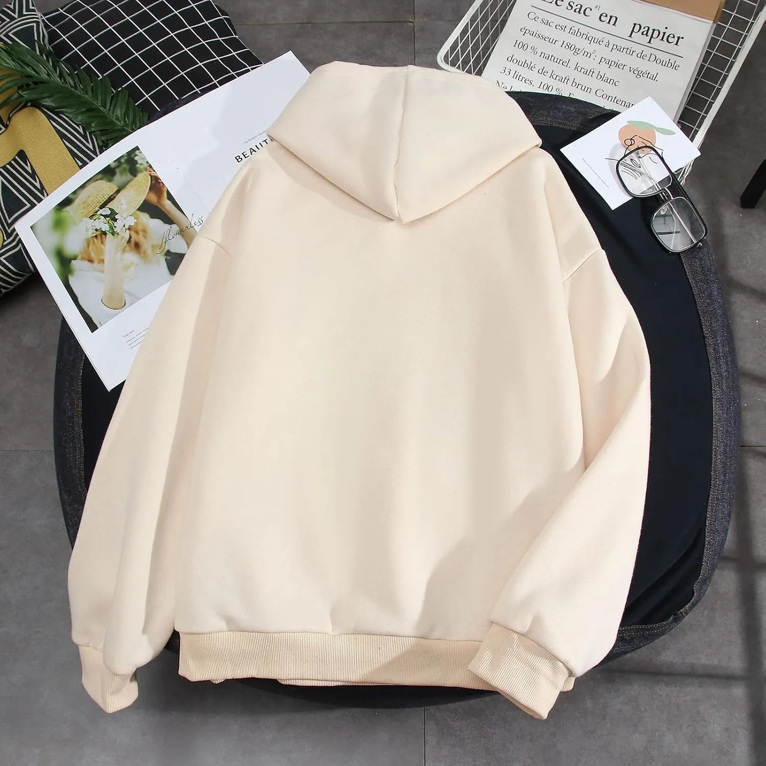 Bobeutou Halloween Pumpkin Graphic Oversized Hoodies for Women Spooky Vintage Fleece Y2k Aesthetic Sweatshirt Teen Girls