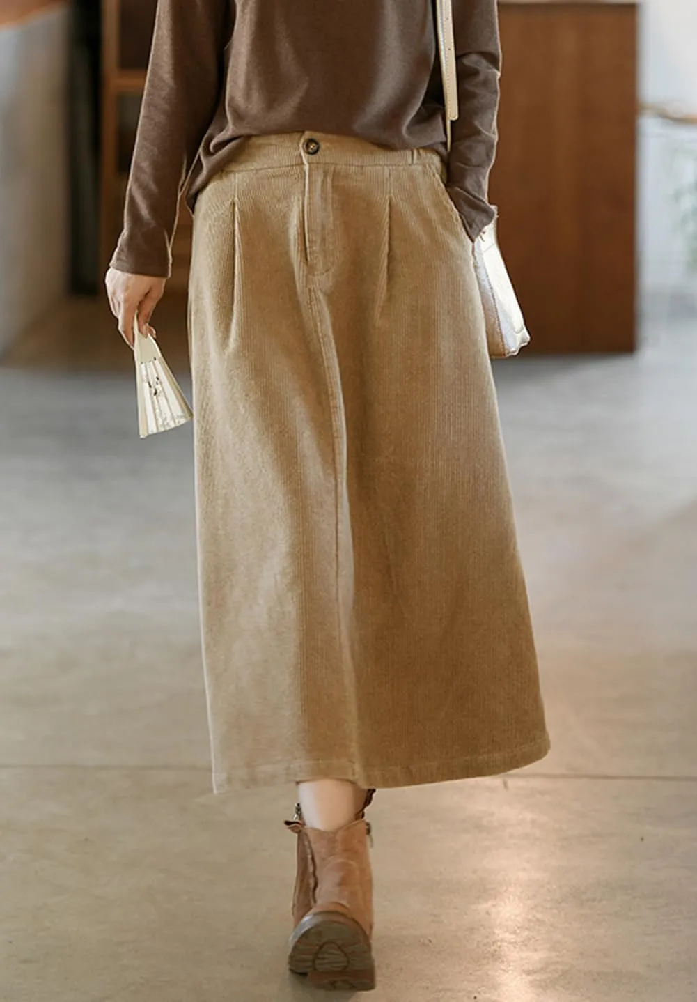 chouyatou Women's Fall Elastic High Waisted Corduroy Skirt Winter A-Line Pleated Midi Long Skirt