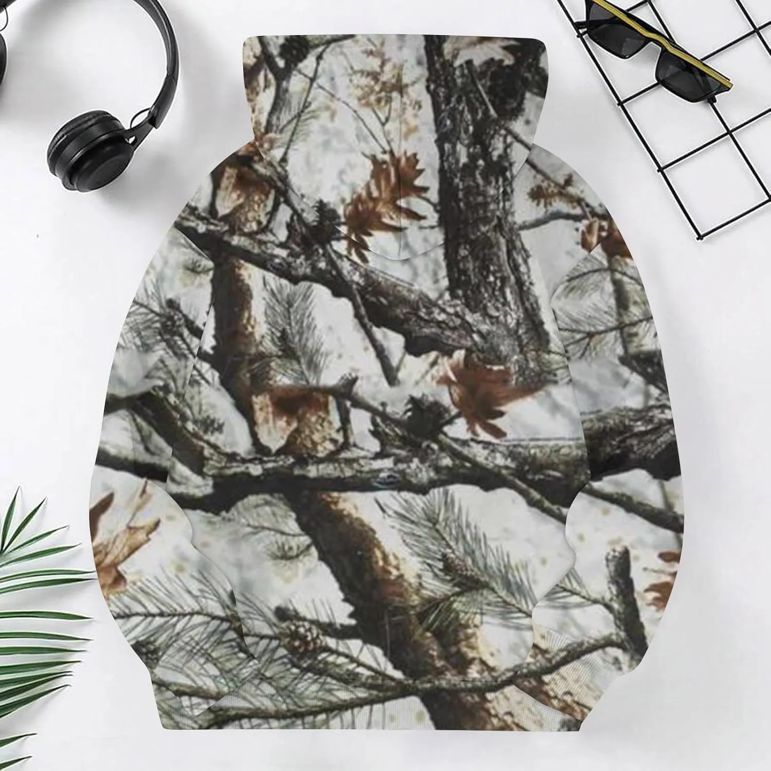 Light Camo Hoodies for Teen Girls Cute Sweatshirt Maple Leaf Print Oversized Fleece Sweatshirts Pullover Tops with Pocket