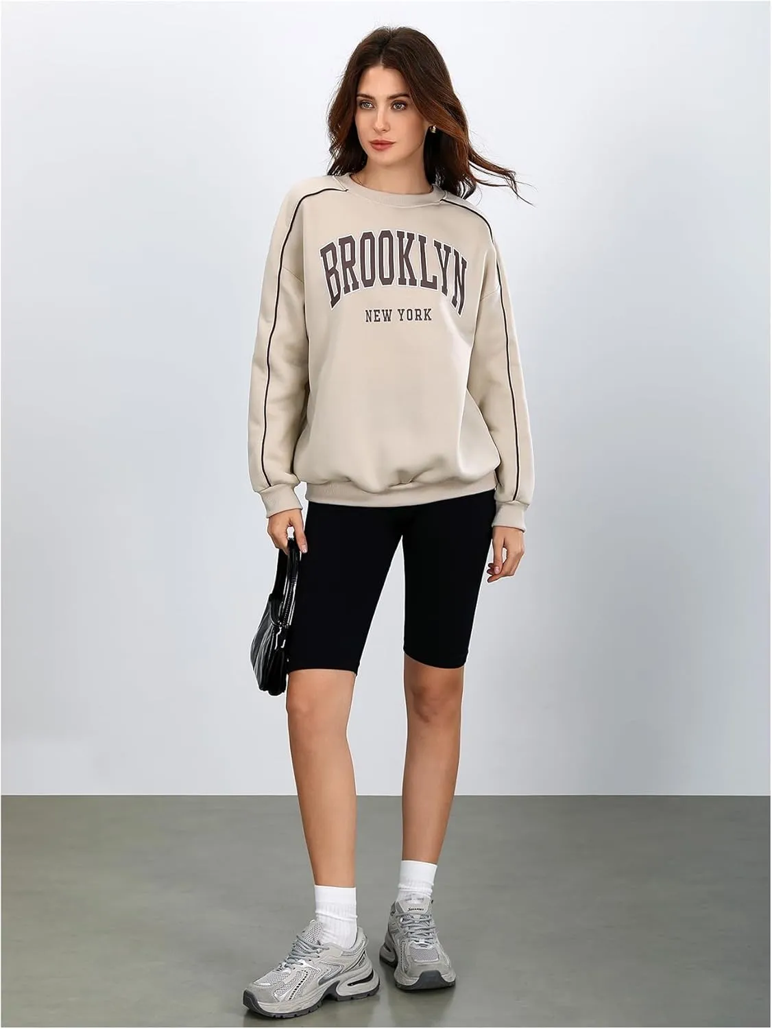 Women's Letter Graphic Crewneck Sweatshirt Drop Shoulder Long Sleeve Pullover Tops Streetwear